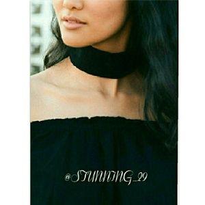 🆕 BLACK WIDE VELVET BAND CHOKER
